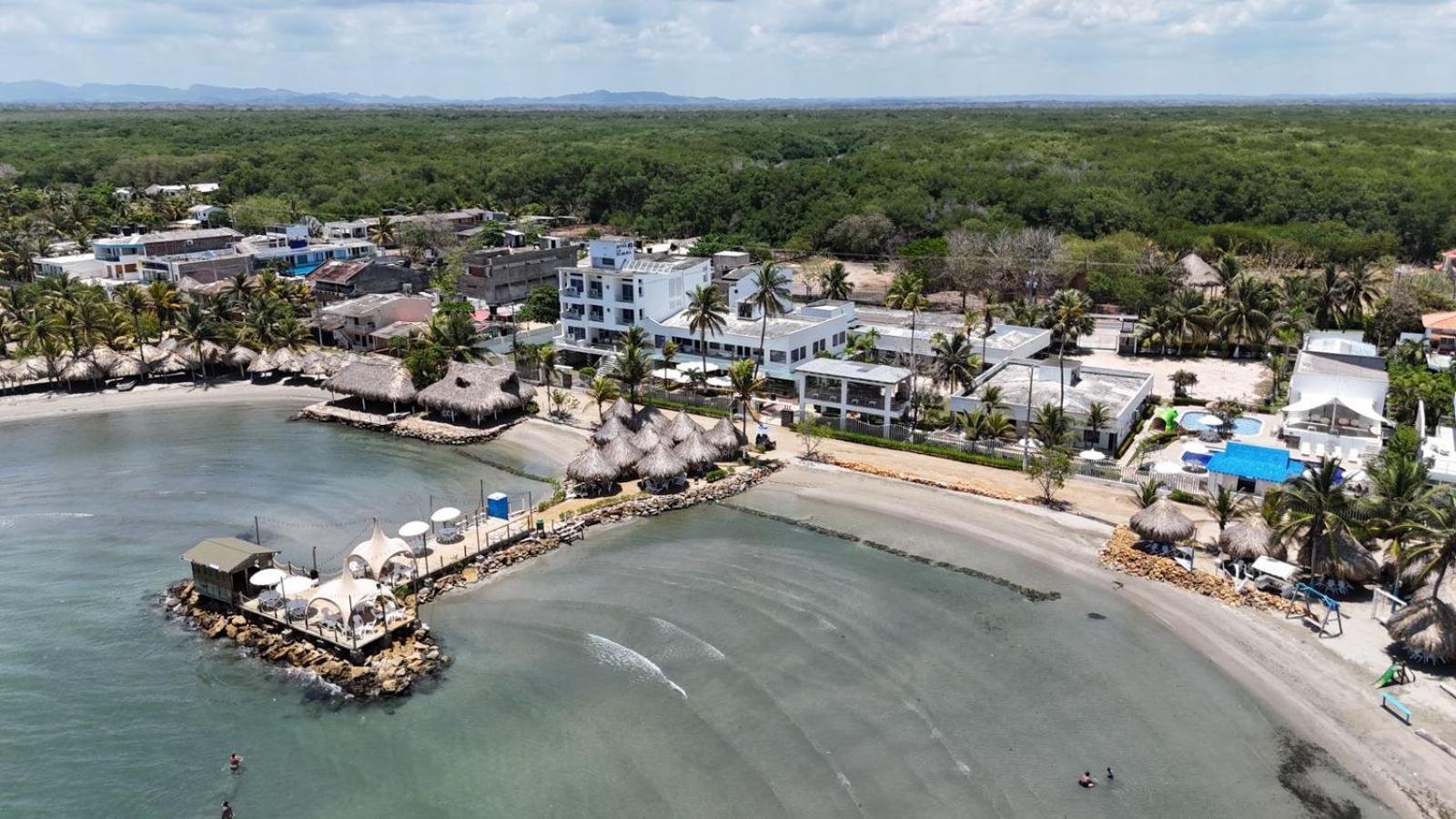 Hotel La Fragata Coveñas Екстериор снимка