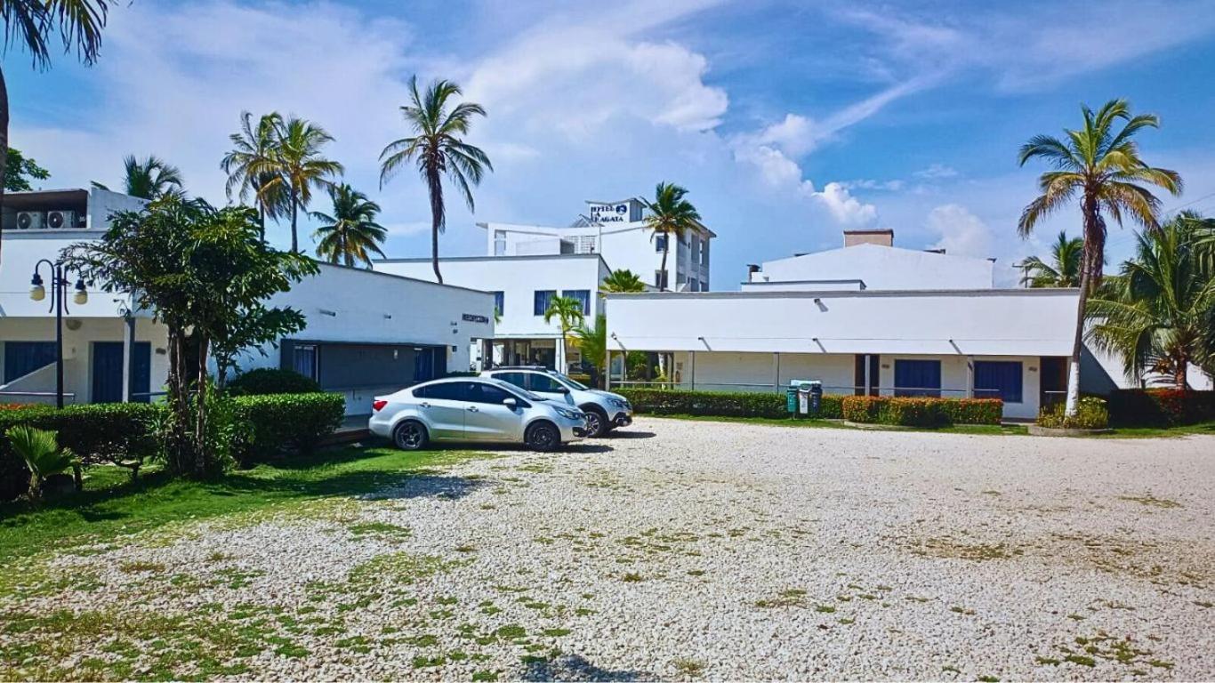 Hotel La Fragata Coveñas Екстериор снимка