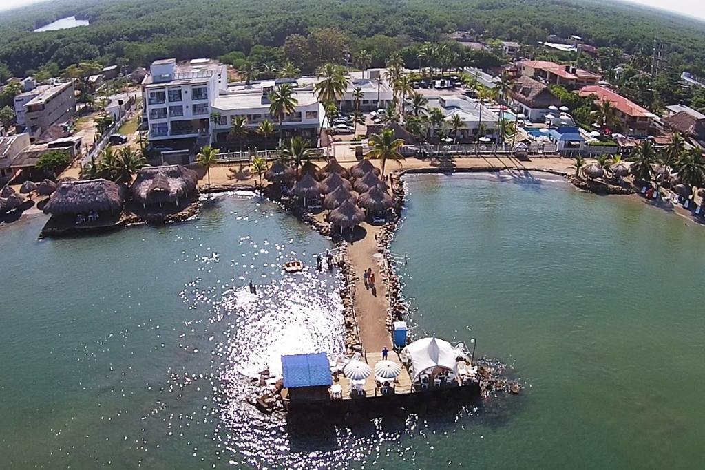 Hotel La Fragata Coveñas Екстериор снимка